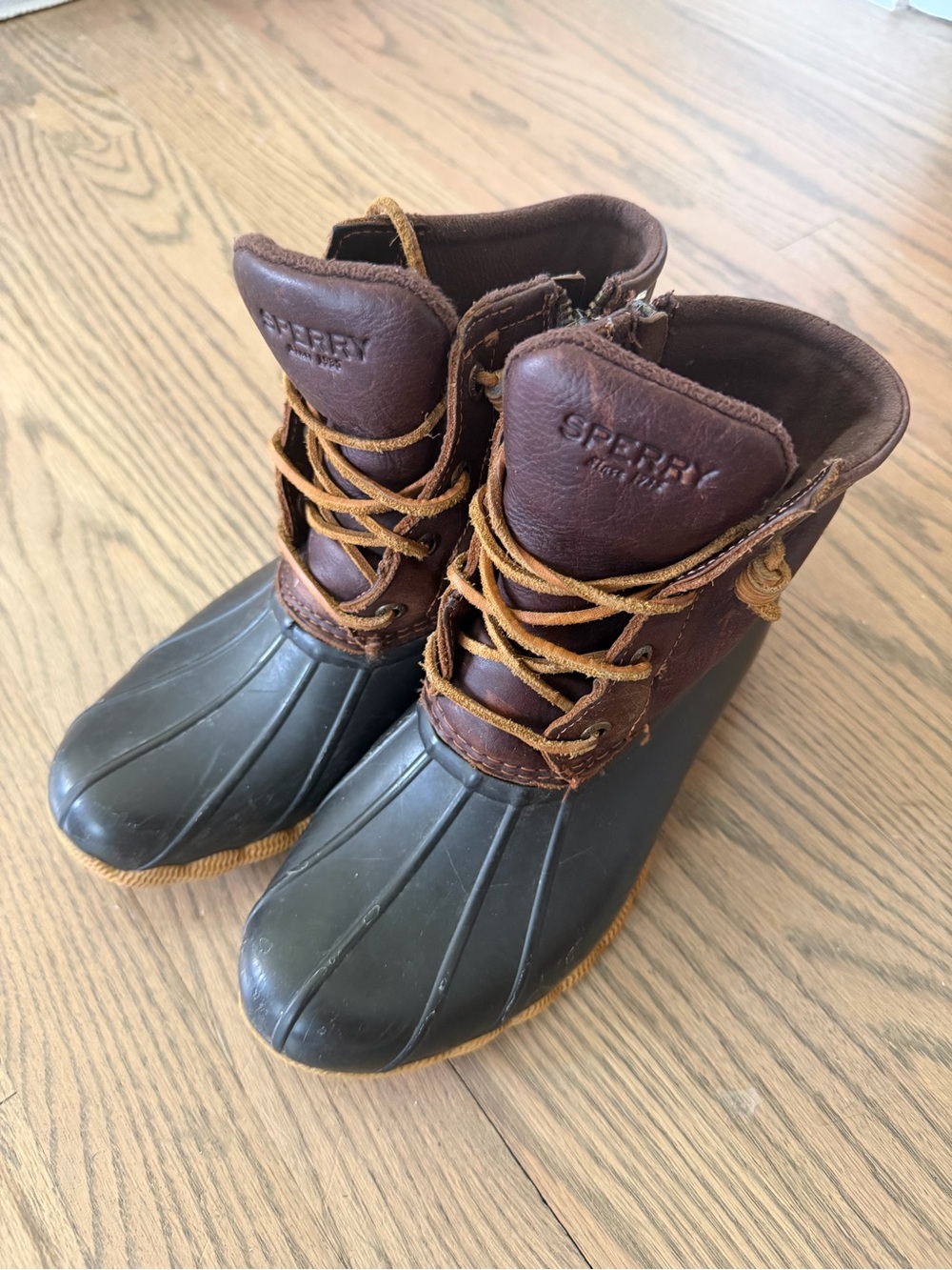 Sperry Brown Leather and Dark Green Rubber Lace-Up Duck Boots
